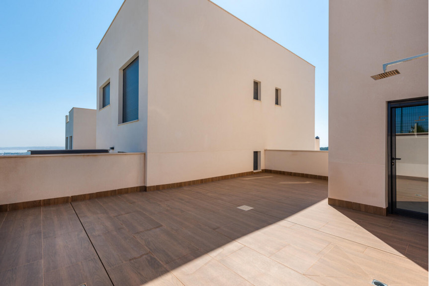 San Miguel de Salinas, New bungalow