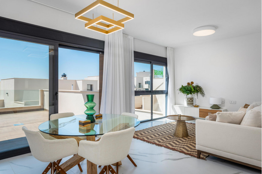 San Miguel de Salinas, New bungalow