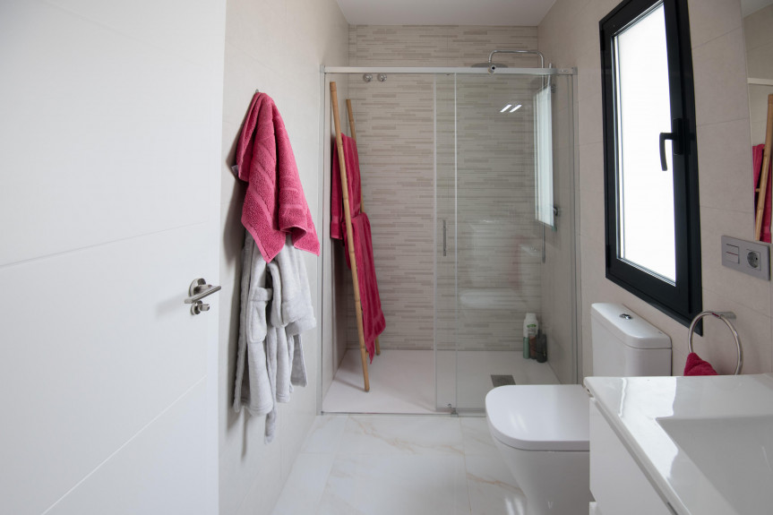 Pinar de Campoverde, Casa con piscina