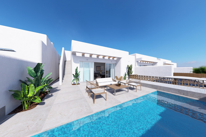 Dolores, Villas with solarium and pool