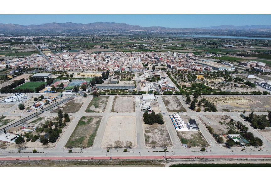 Dolores, Villas with solarium and pool