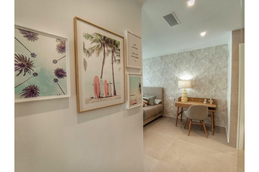 Dolores, Villas with solarium and pool