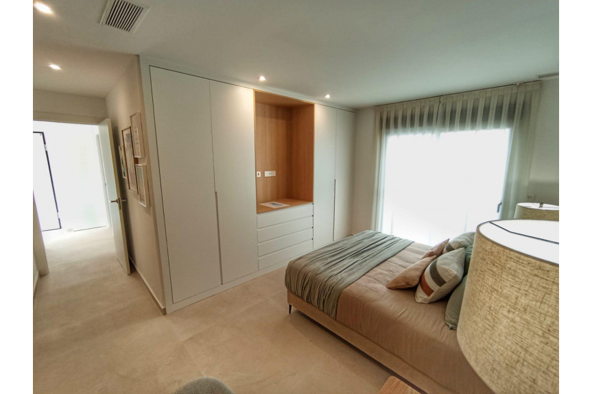 Dolores, Villas with solarium and pool