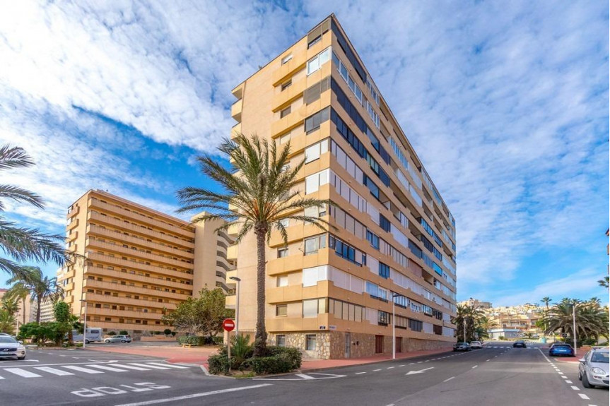 Torrevieja, Apartment with sea view