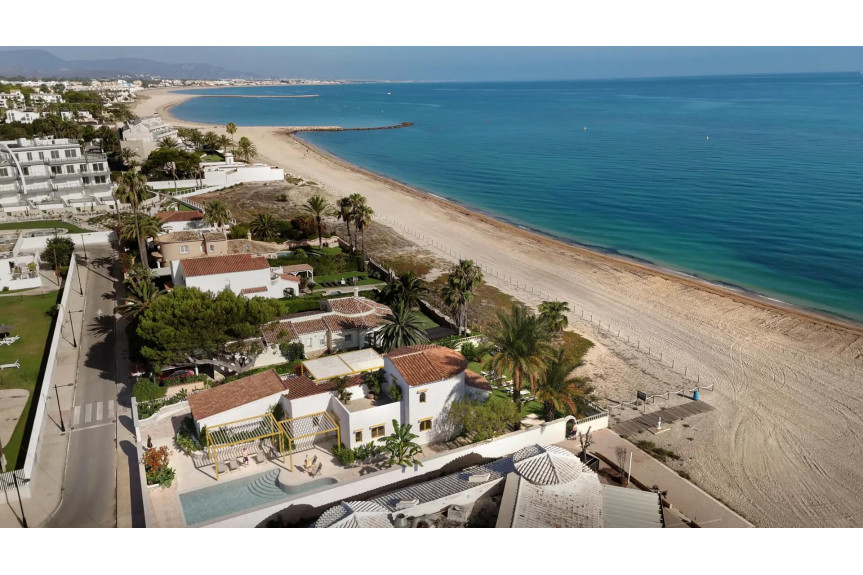 Denia, New investment