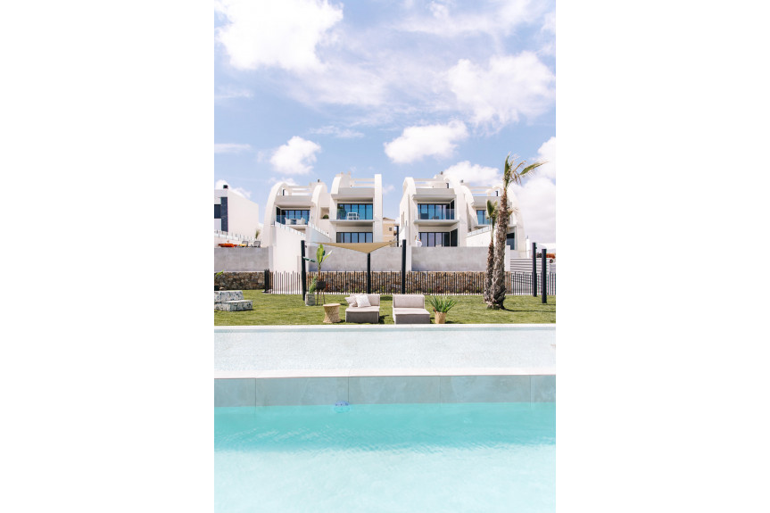 Rojales, Luxury apartments