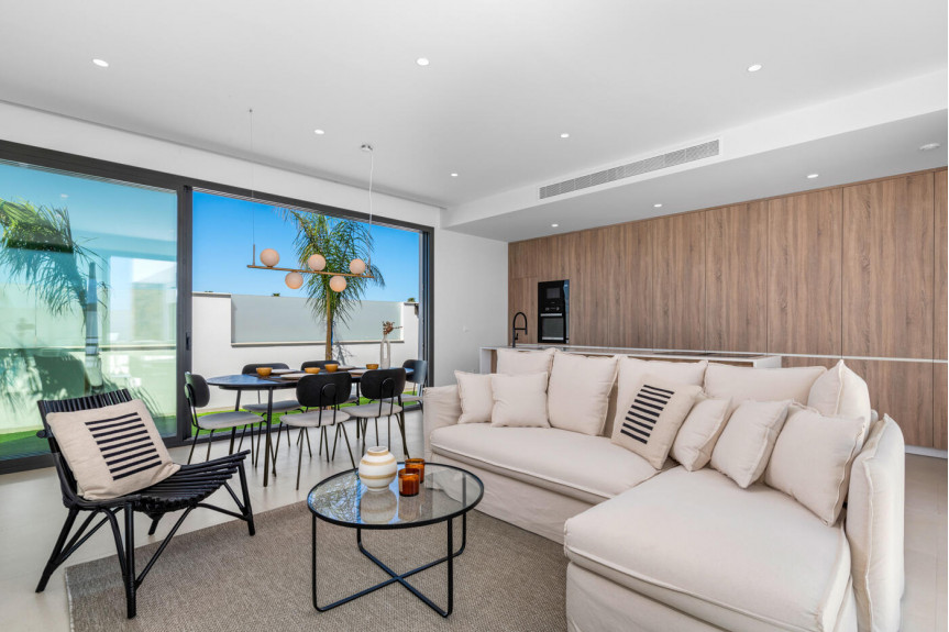 Los Alcazares, Wille parterowe