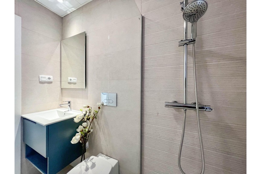 Torrevieja, Apartment with solarium in La Veleta