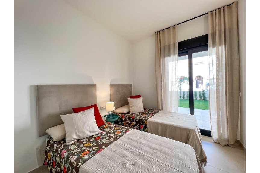 Torrevieja, Apartment with solarium in La Veleta