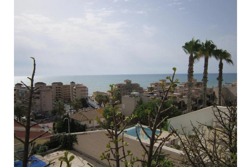 Torrevieja, Villa