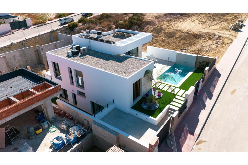 Rojales, Luxury villas
