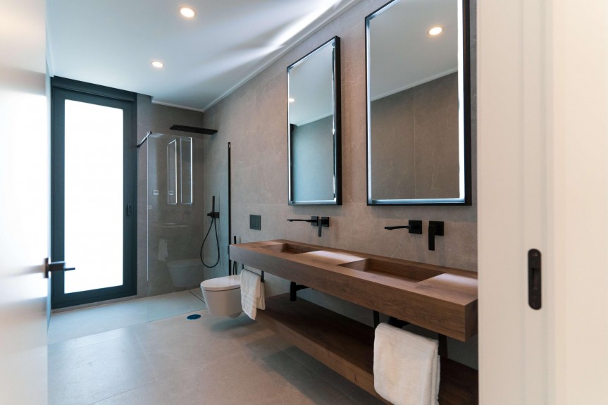 Rojales, Luxury villas