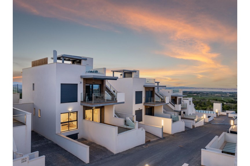 San Miguel de Salinas, New bungalow