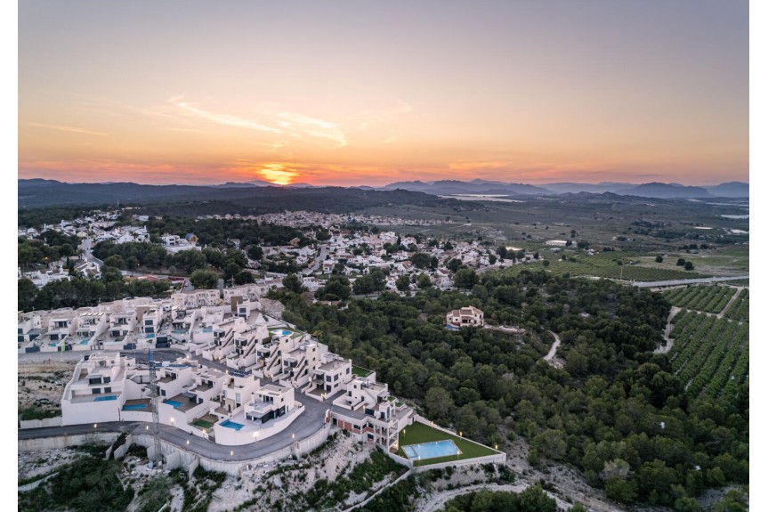 San Miguel de Salinas, New bungalow