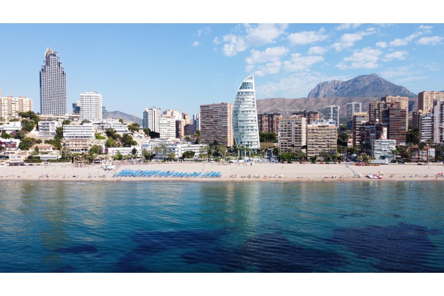 Benidorm, Delfin Tower