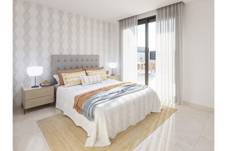 Benijofar, Dom z basenem