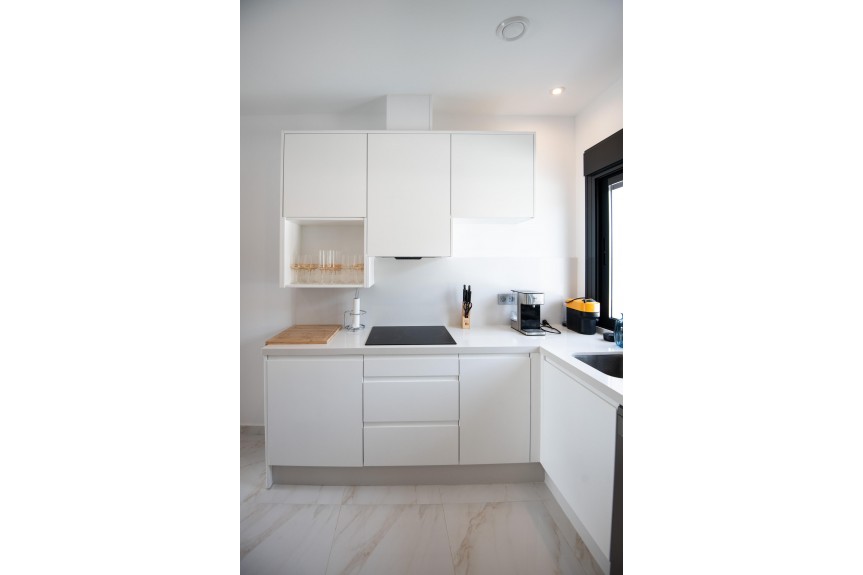 Pinar de Campoverde, Wille z basenem