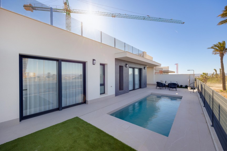 Torrevieja, Parterowe wille