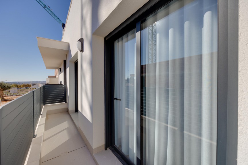 Torrevieja, Parterowe wille