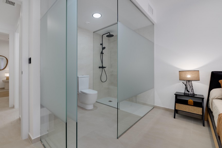 Los Alc&aacute;zares, New apartments