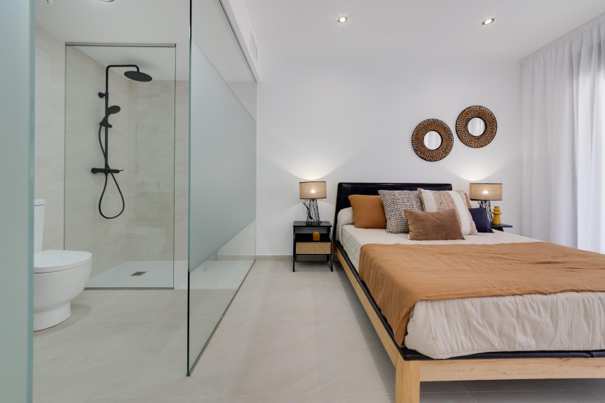 Los Alc&aacute;zares, New apartments