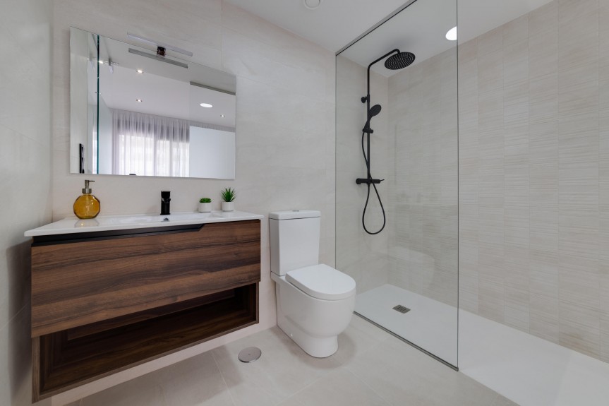 Los Alc&aacute;zares, New apartments