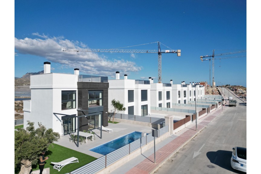 Alicante, Piękne luksusowe wille