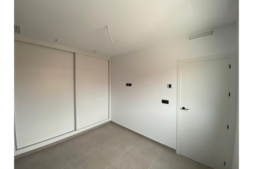 Los Alc&aacute;zares, Luksusowe wille