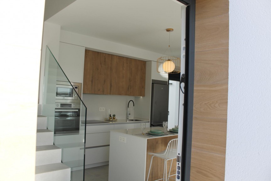 Roldan, Luksusowy kompleks willi