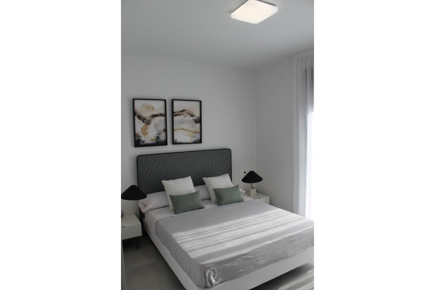 Roldan, Luksusowy kompleks willi