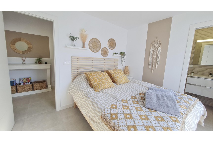 San Pedro del Pinatar, Wille z basenem