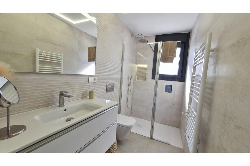 San Pedro del Pinatar, Wille z basenem