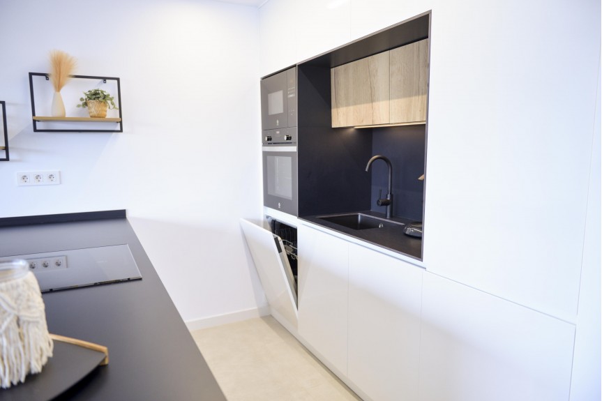 San Pedro del Pinatar, Wille z basenem