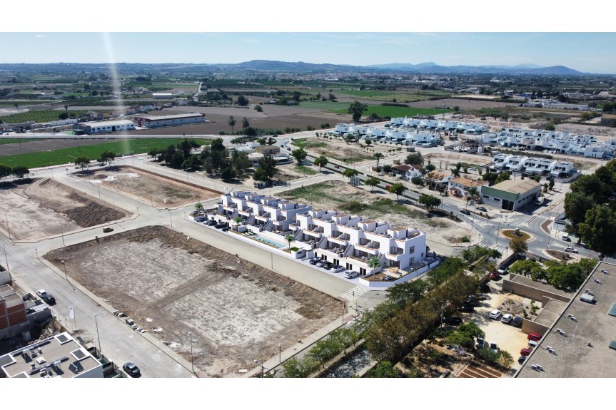 Dolores, New apartments