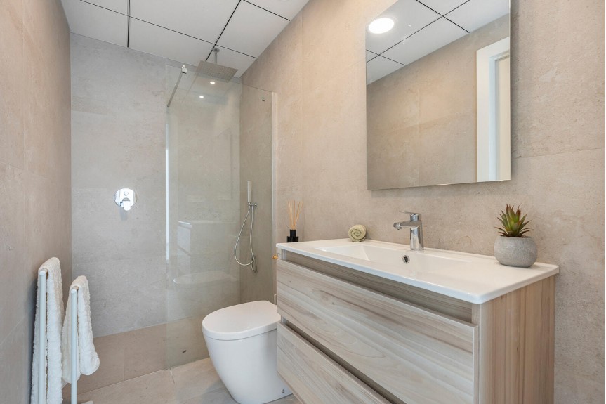 Dolores, New apartments