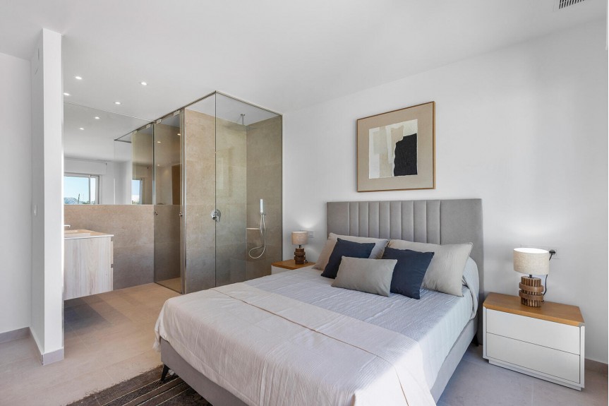 Dolores, New apartments