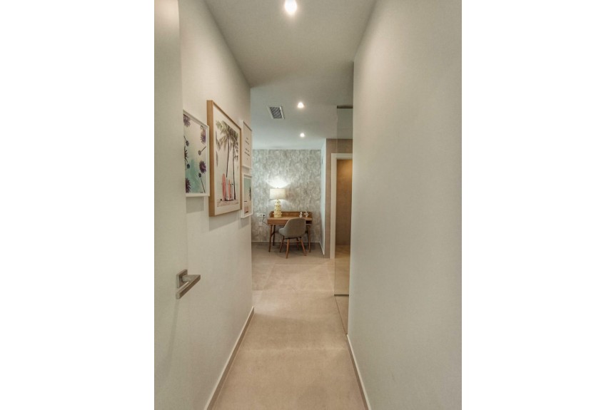 Dolores, Wille z basenem i solarium