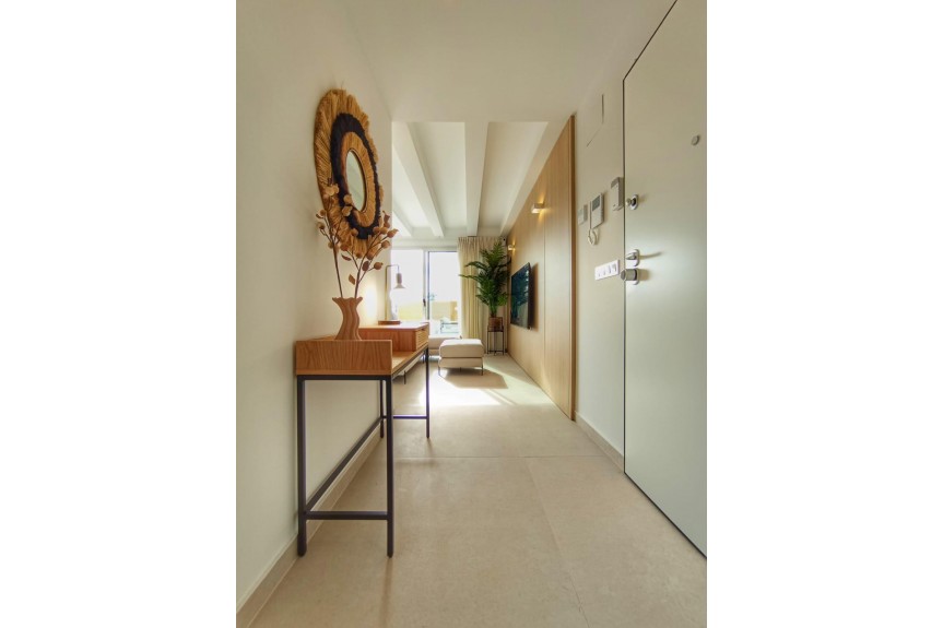 Dolores, Wille z basenem i solarium