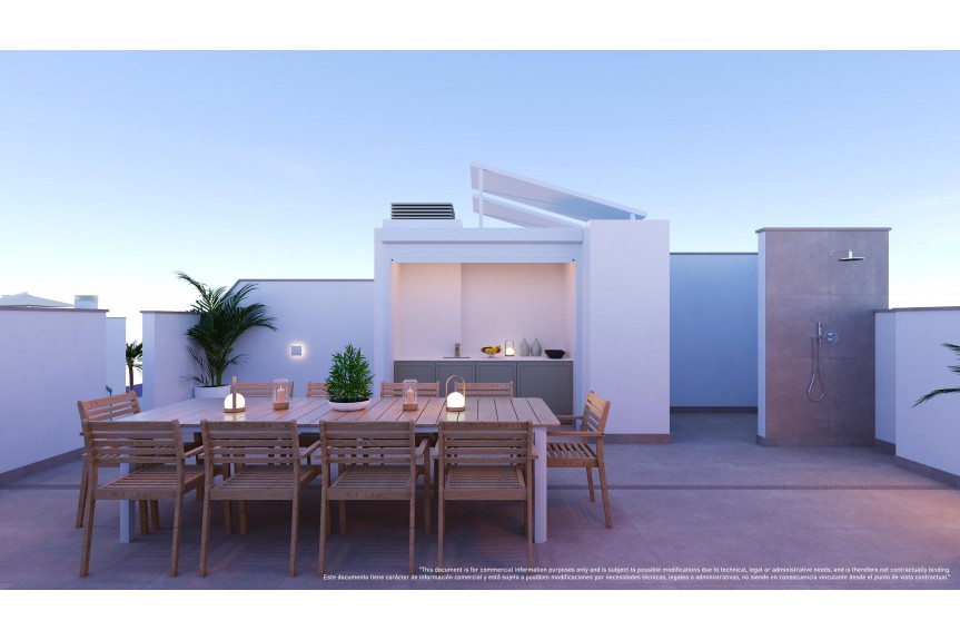 Pilar de la Horadada, Porto Marina Plaza