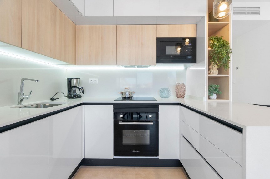 Torrevieja, Apartments overlooking the pink lake