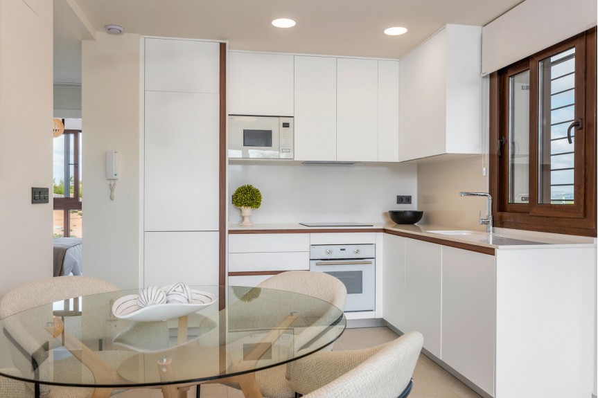 Los Balcones, Modern apartments