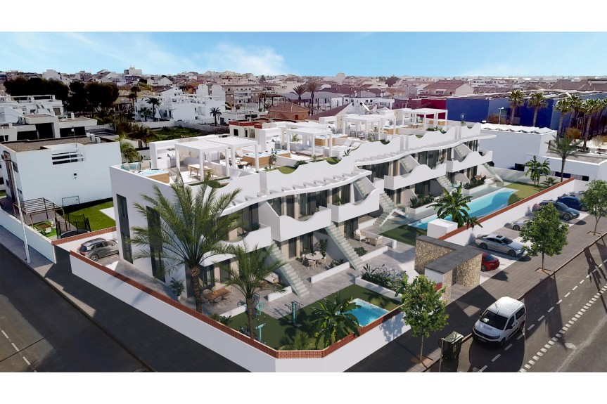 Pilar de la Horadada, Luxury apartments