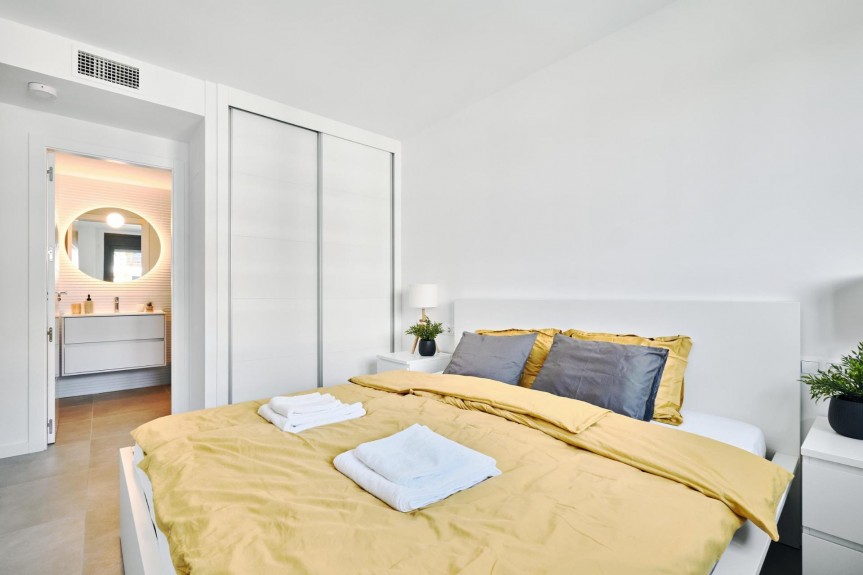 Dehesa de Campoamor, Luxury apartment