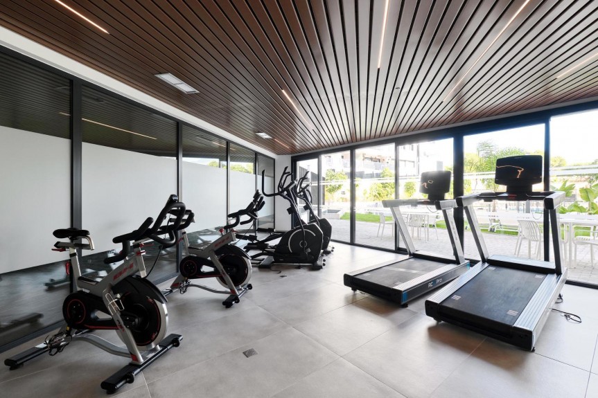 Dehesa de Campoamor, Luxury apartment