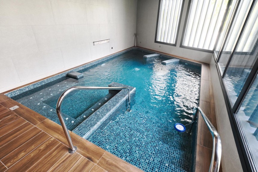 Dehesa de Campoamor, Luxury apartment