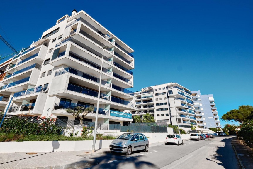 Dehesa de Campoamor, Luxury apartment