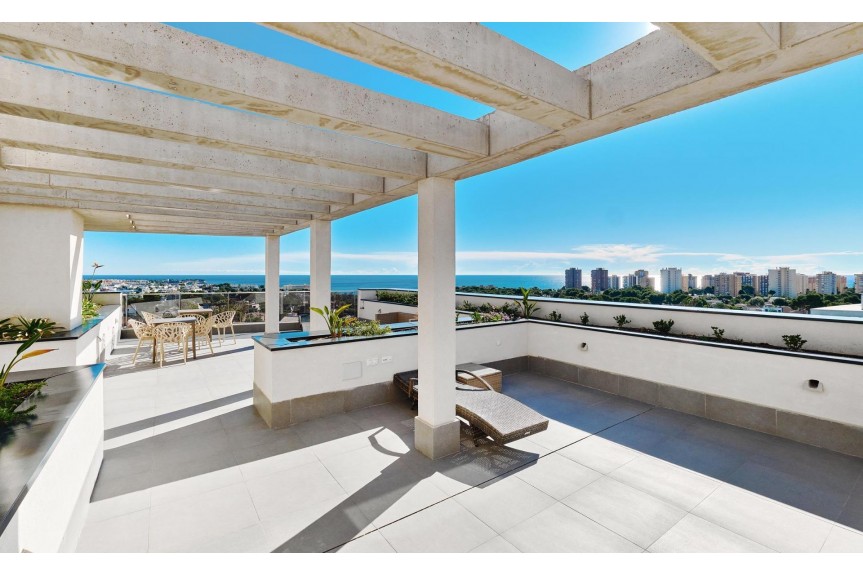 Dehesa de Campoamor, Luxury apartment