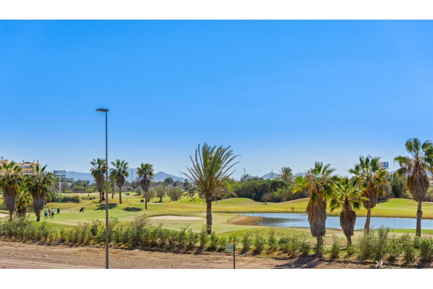 Los Alcazares, Single-story villas