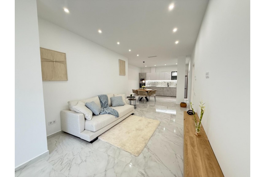 Torrevieja, Apartament blisko plaży