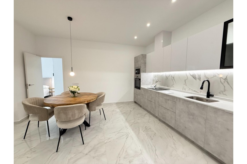 Torrevieja, Apartament blisko plaży